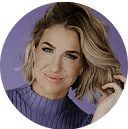 Jenna Kutcher headshot